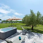 Vista Olivo Apartment *